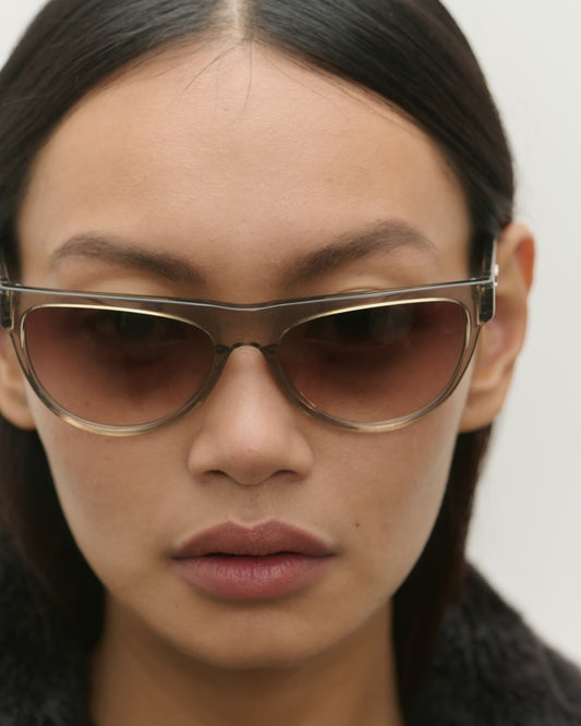 Louise Transparent Oyster Sunglasses